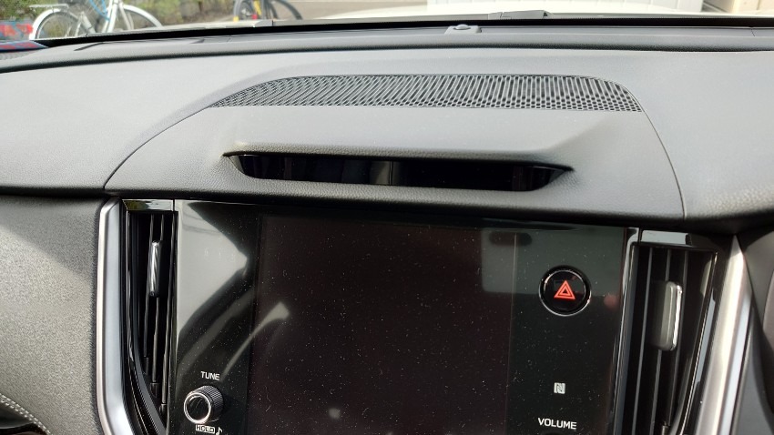 スバルインフォメーションディスプレイ車のアウトバック（BT5）にアイドリングストップキャンセラー取付